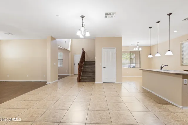 $2,495 | 1870 South Colt Drive, Gilbert, AZ 85295