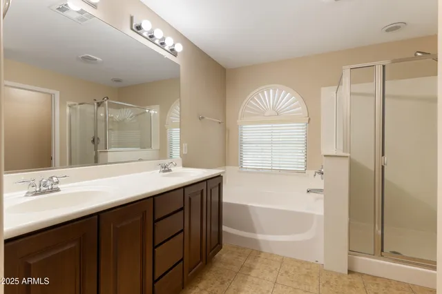 $2,495 | 1870 South Colt Drive, Gilbert, AZ 85295