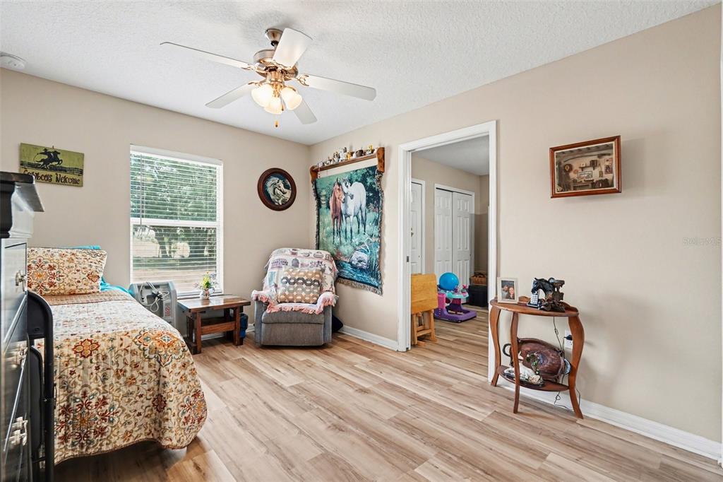 3147 Sydney Dover Road Dover, FL 33527 - Photo 18 of 26