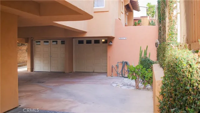 $1,695,000 | 214 North Irena Avenue, Unit B, Redondo Beach, CA 90277