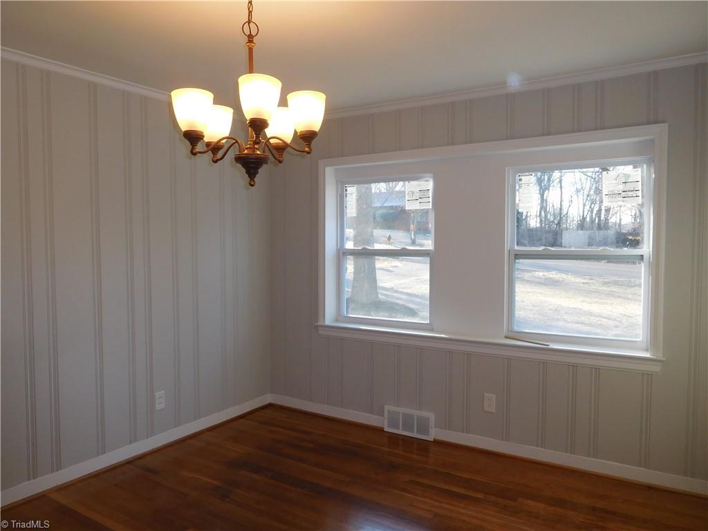 505 Motor Road Winston-Salem, NC 27105 - Photo 9 of 29 Dining Room w/tons of Natural Light.
