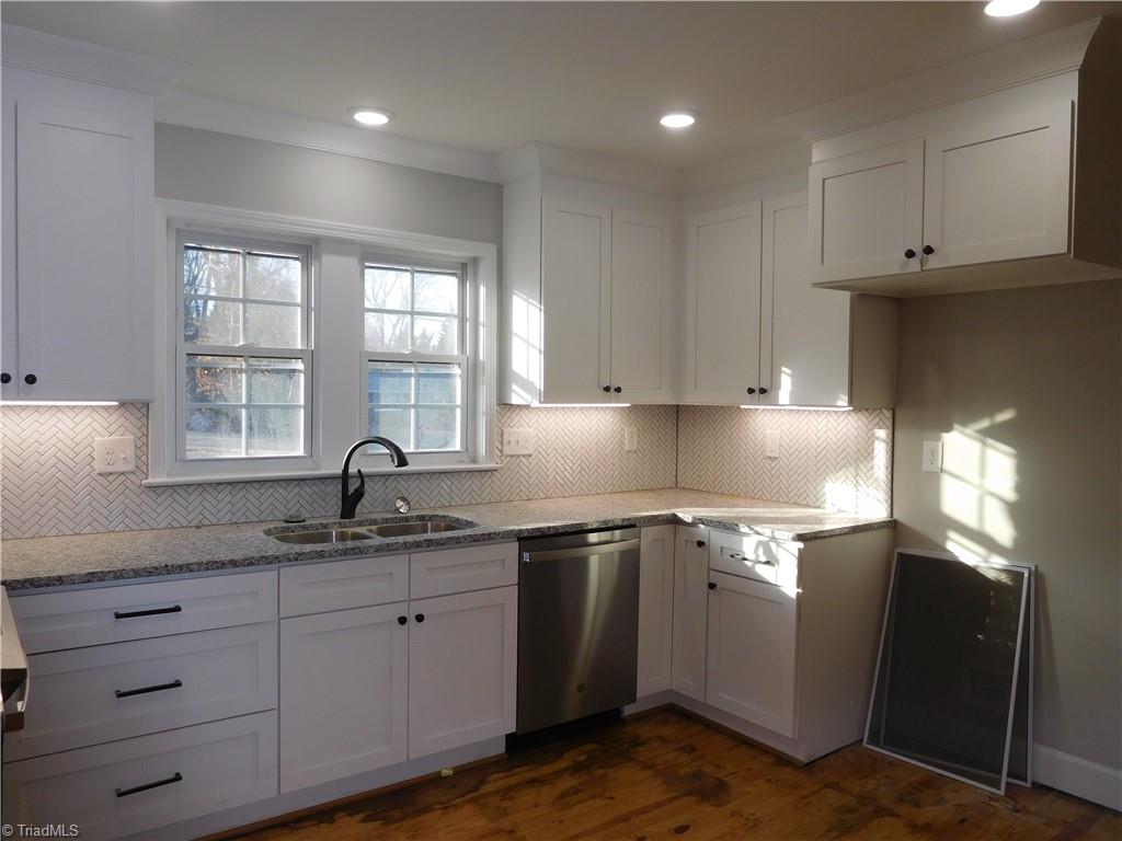 505 Motor Road Winston-Salem, NC 27105 - Photo 10 of 29 Dining Room.