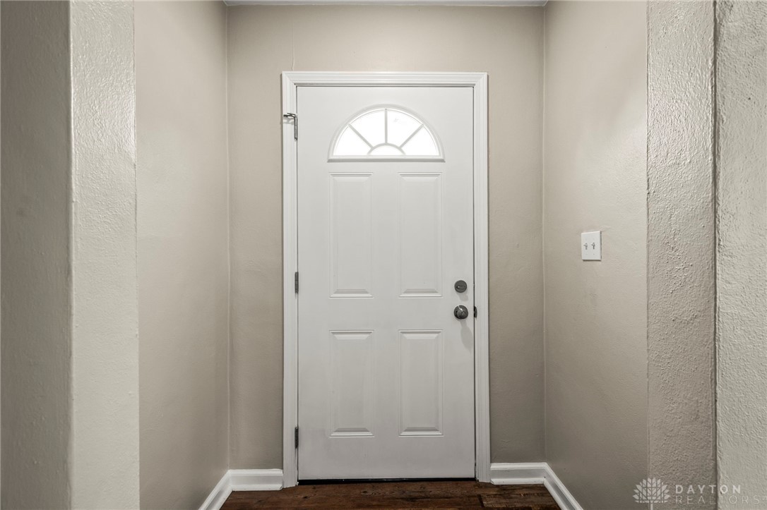 101 Burton Road Middletown, OH 45044 - Photo 6 of 29 Gallery Image 6