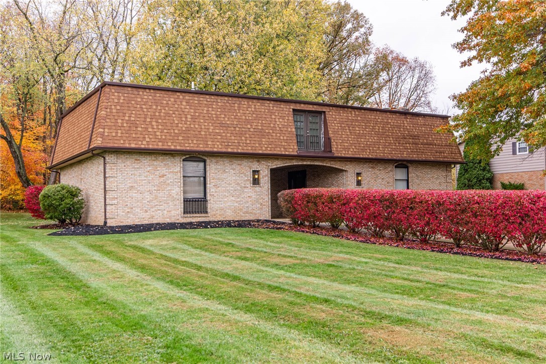 5823 Wiclif Road Northeast Canton, OH 44721 - Photo 1 of 27 Gallery Image 1