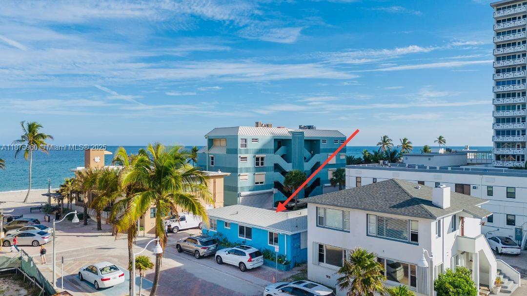 3220 North Surf Road, Unit 1 Hollywood, FL 33019 - Photo 2 of 28 Duplex located steps away from famous Hollywood Boardwalk
