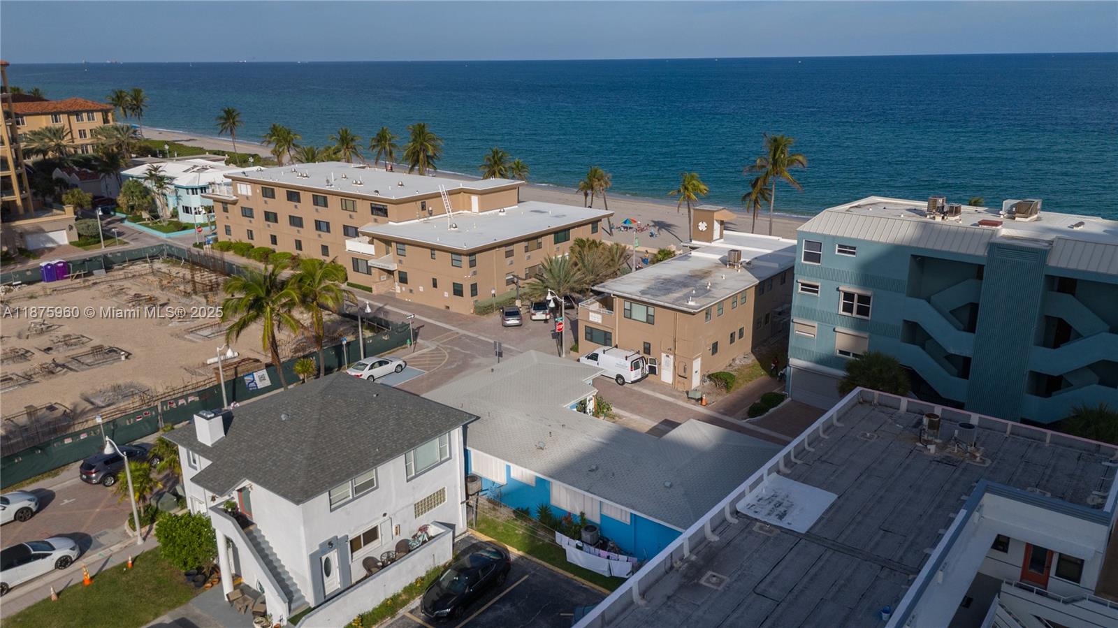 3220 North Surf Road, Unit 1 Hollywood, FL 33019 - Photo 26 of 28 Back of the Structure