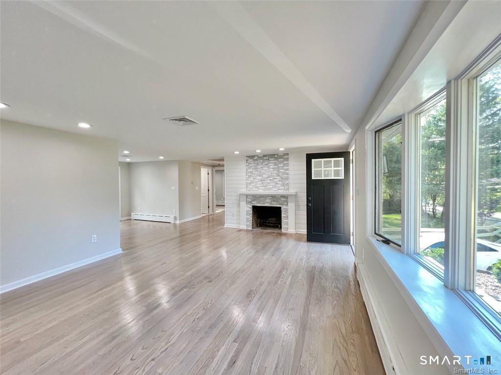 34 Crescent Road Westport, CT 06880 - Photo 11 of 27