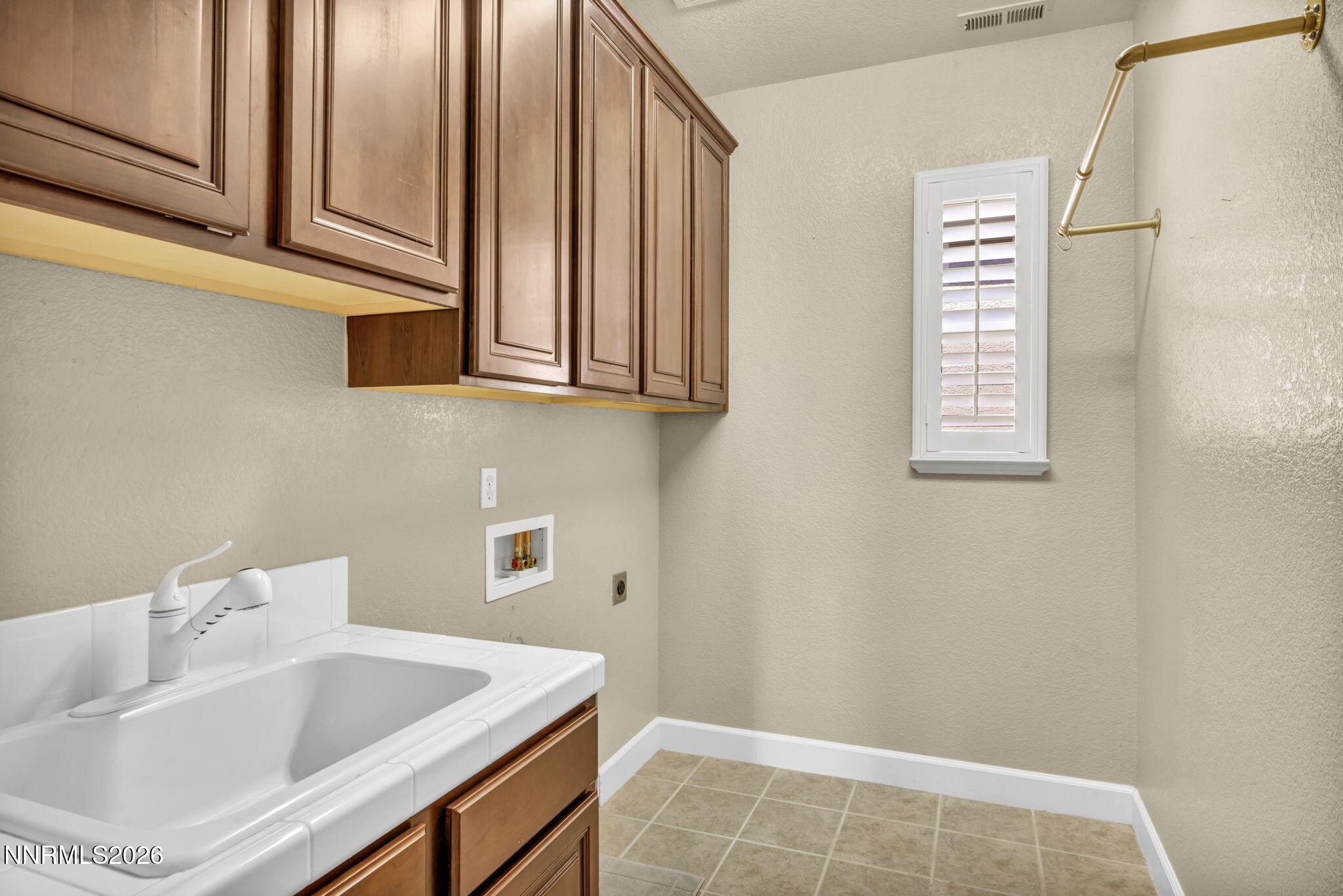 10795 Serratina Drive Reno, NV 89521 - Photo 46 of 63 Z20-160-web-or-mls-10795-serratina-dr