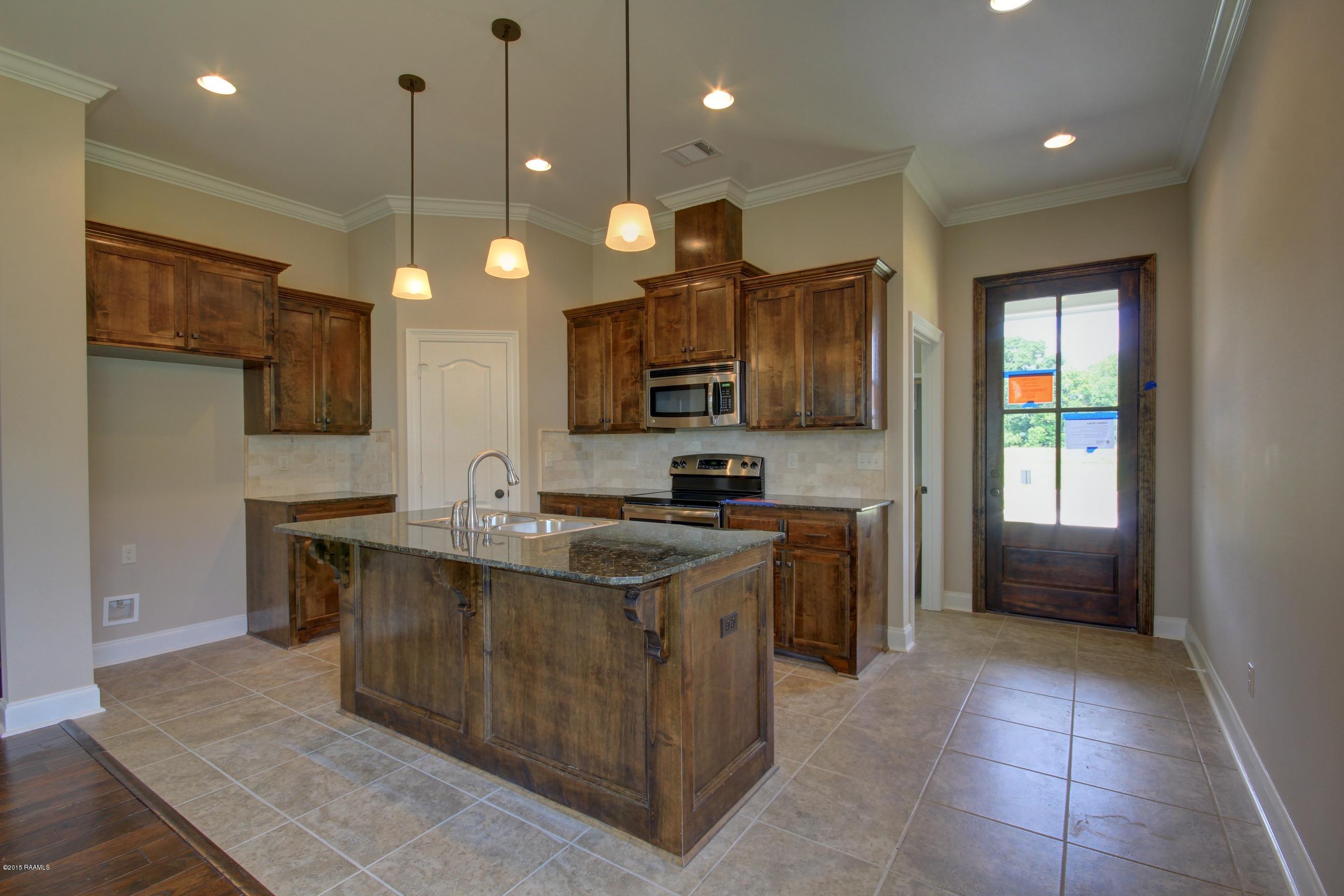 918 Russo Road New Iberia, LA 70563 - Photo 5 of 18 s__14