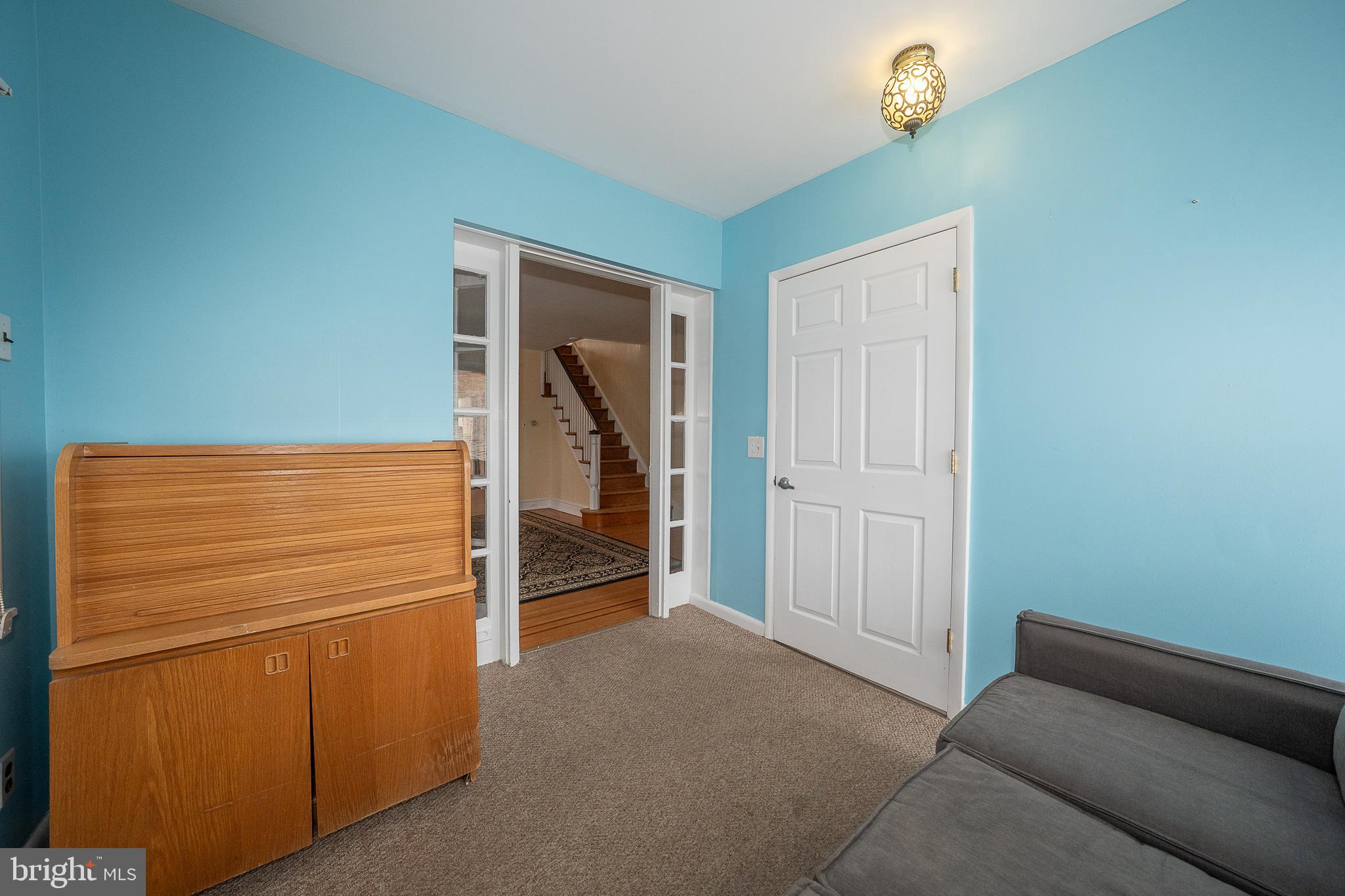 500 Elm Avenue Upper Darby, PA 19082 - Photo 14 of 35 a view of a livingroom with walk in closet