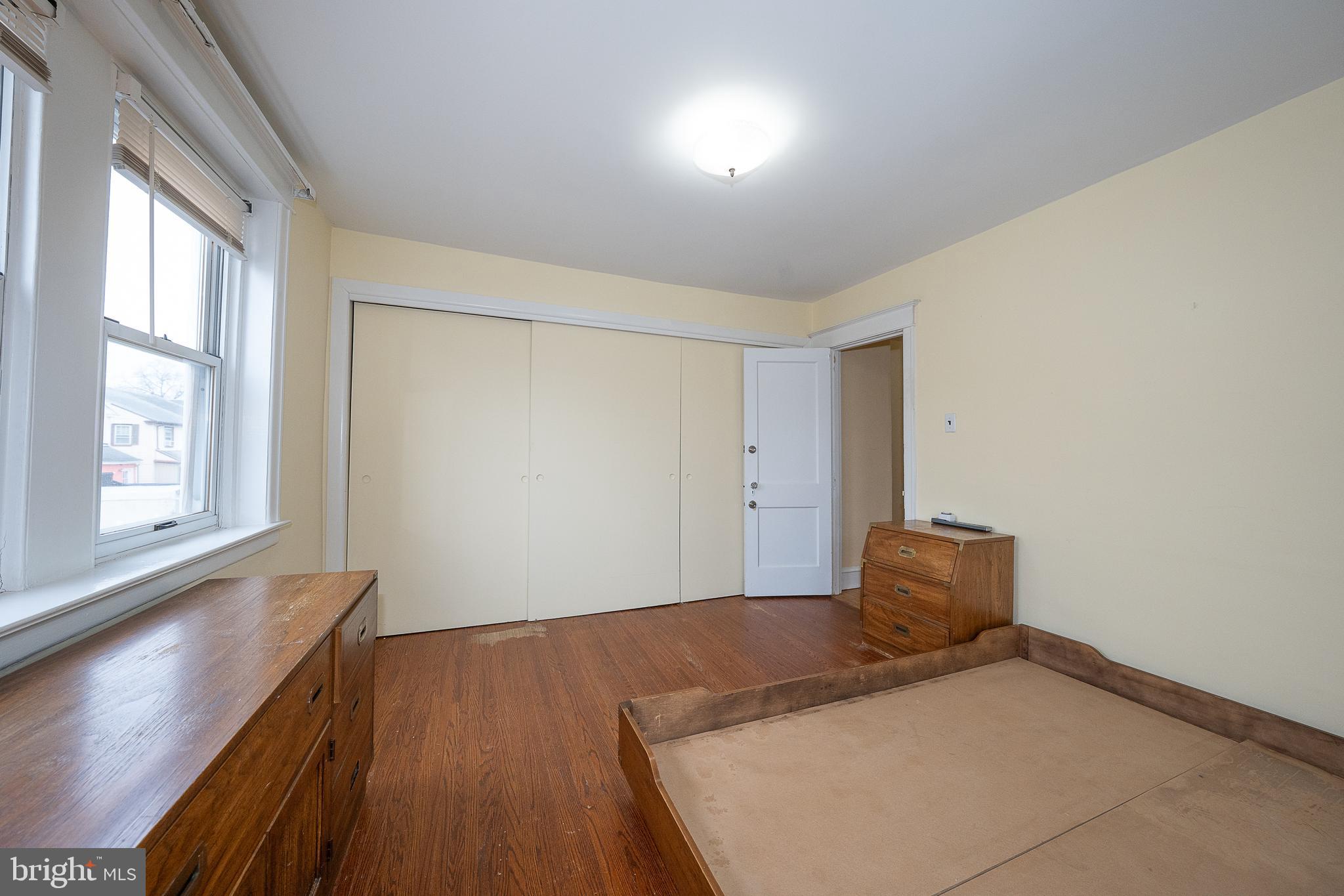 500 Elm Avenue Upper Darby, PA 19082 - Photo 27 of 35 a bedroom with a bed and a window