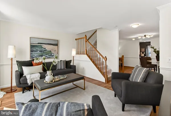 $725,000 | 104 South Wise Street, Arlington, VA 22204