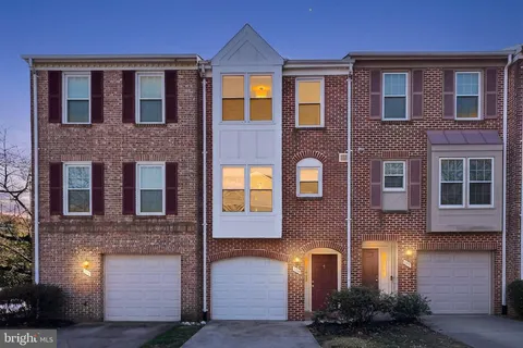 $725,000 | 104 South Wise Street, Arlington, VA 22204