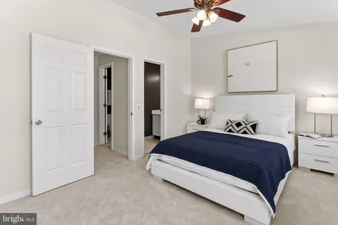 $725,000 | 104 South Wise Street, Arlington, VA 22204