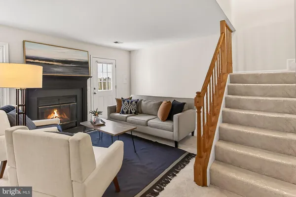 $725,000 | 104 South Wise Street, Arlington, VA 22204