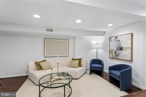 $849,000 | 621 Orleans Place Northeast, Washington, DC 20002