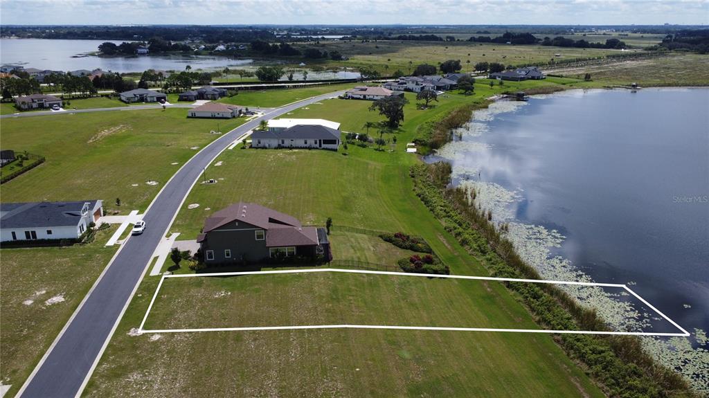 204 Valencia Ridge Drive Auburndale, FL 33823 - Photo 6 of 34 a view of a city