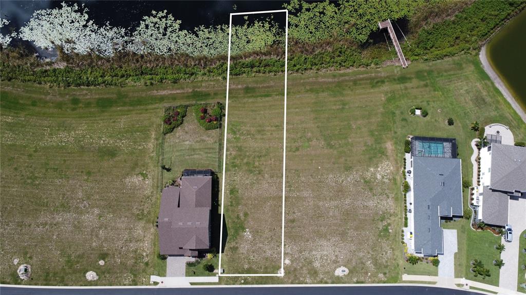 204 Valencia Ridge Drive Auburndale, FL 33823 - Photo 7 of 34 a bathroom with a shower