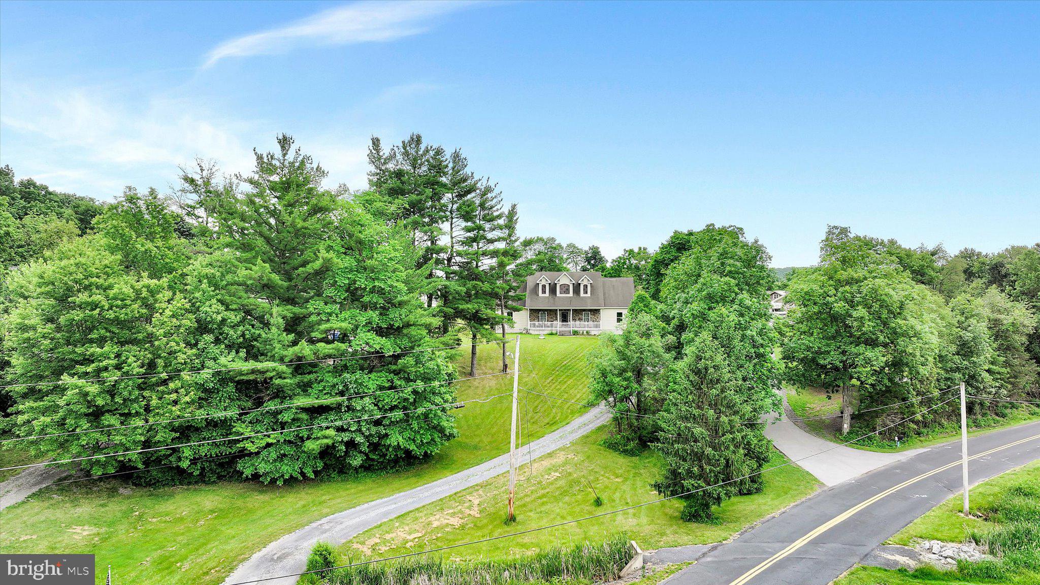 820 Heck Hill Road Lewisberry, PA 17339 - Photo 4 of 43