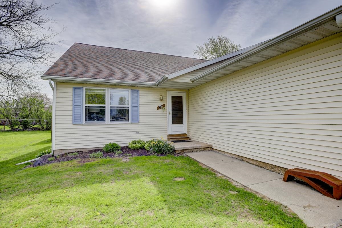 1124 Hubbell Street Marshall, WI 53559 - Photo 28 of 29