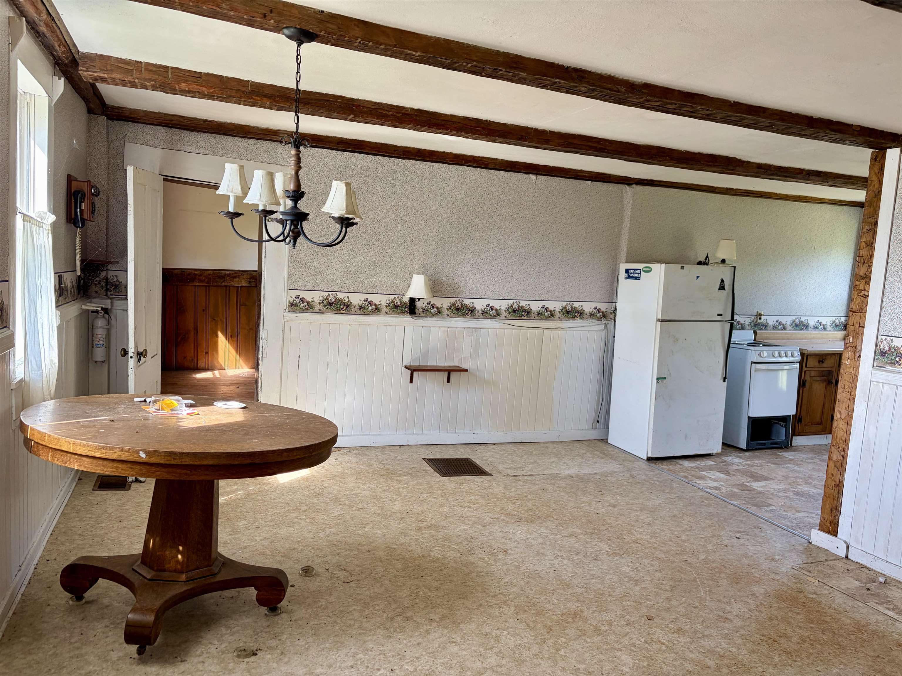 169 Hall Road Whitefield, NH 03598 - Photo 10 of 11 Gallery Image 10