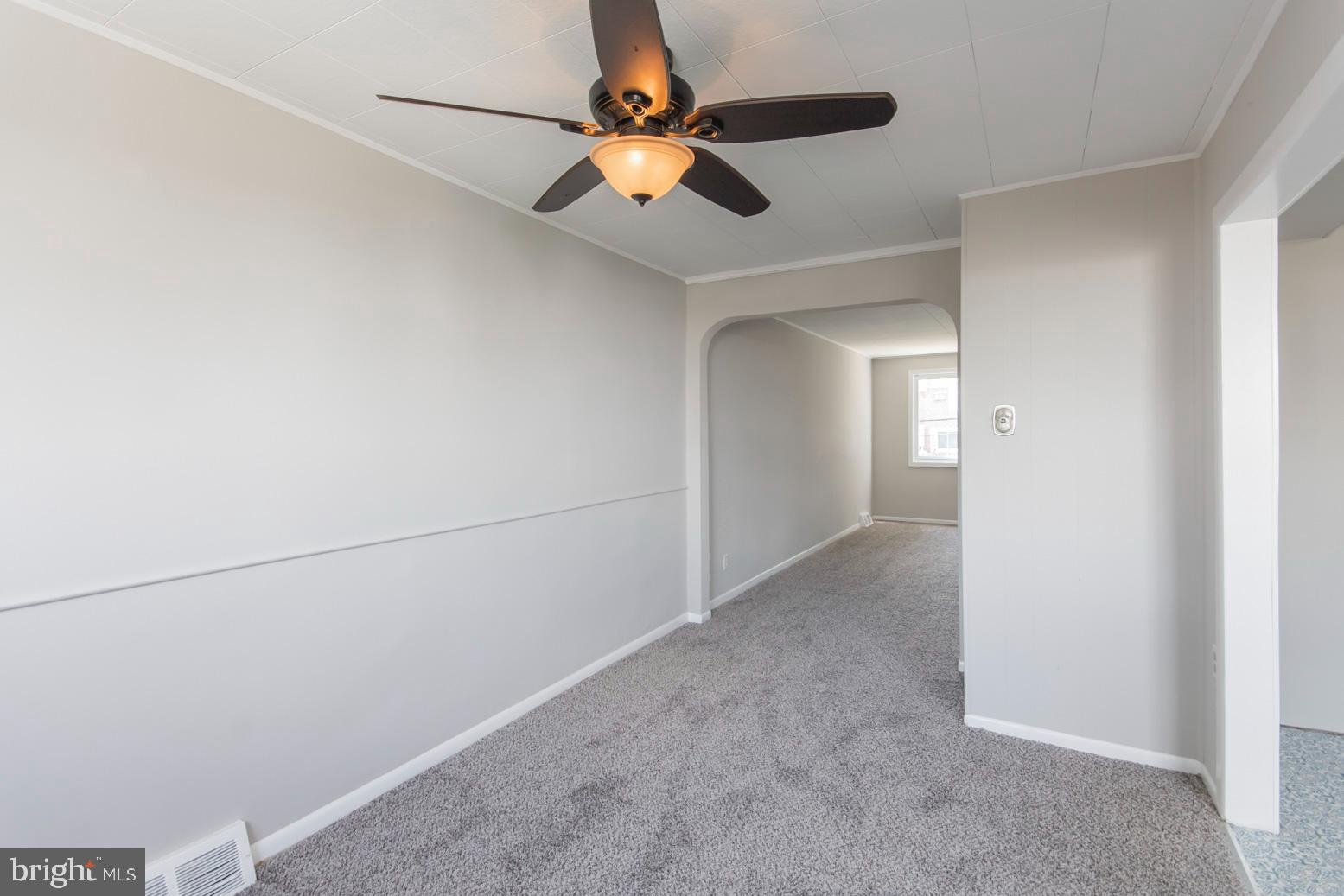 831 Grant Road Folcroft, PA 19032 - Photo 13 of 26