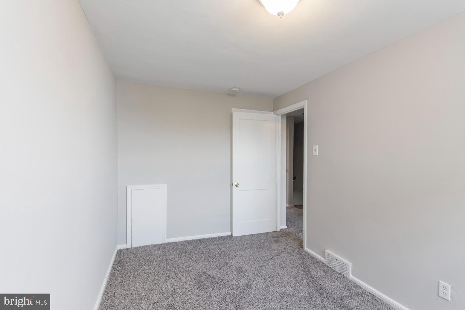 831 Grant Road Folcroft, PA 19032 - Photo 24 of 26