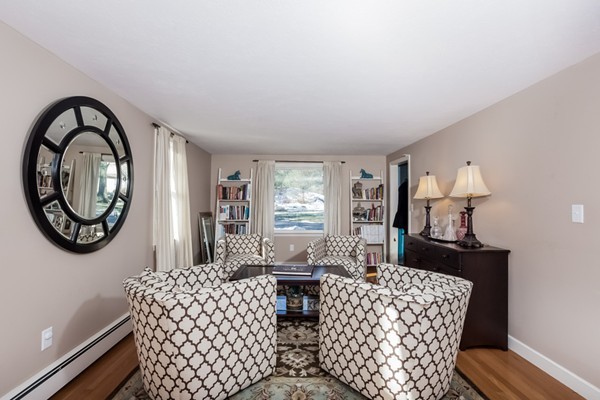 130 Vernon Road Scituate, MA 02066 - Photo 3 of 24 Gallery Image 3
