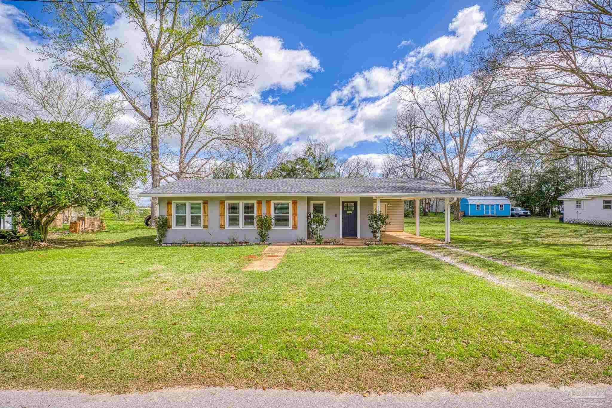 5320 Hutto Lane Jay, FL 32565 - Photo 3 of 16