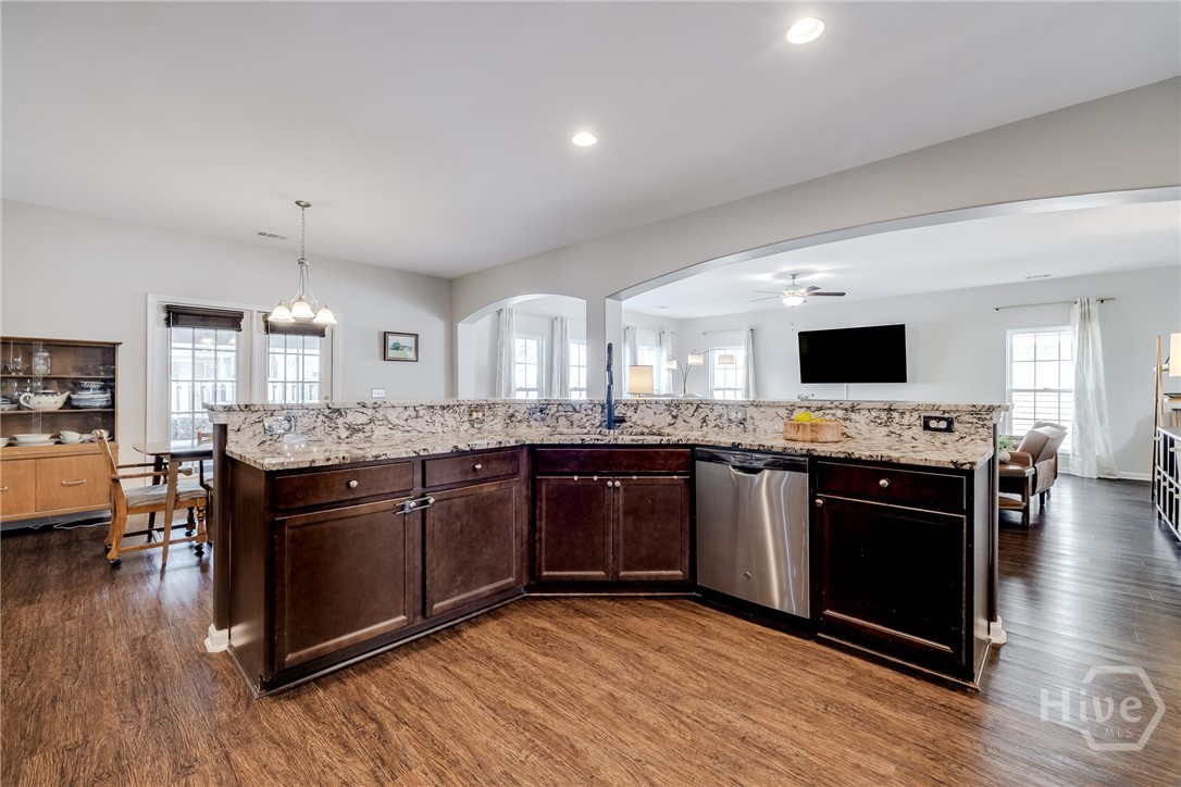 135 Orkney Road Savannah, GA 31407 - Photo 18 of 65