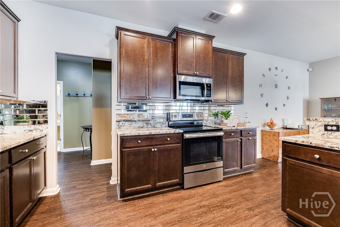 135 Orkney Road Savannah, GA 31407 - Photo 19 of 65