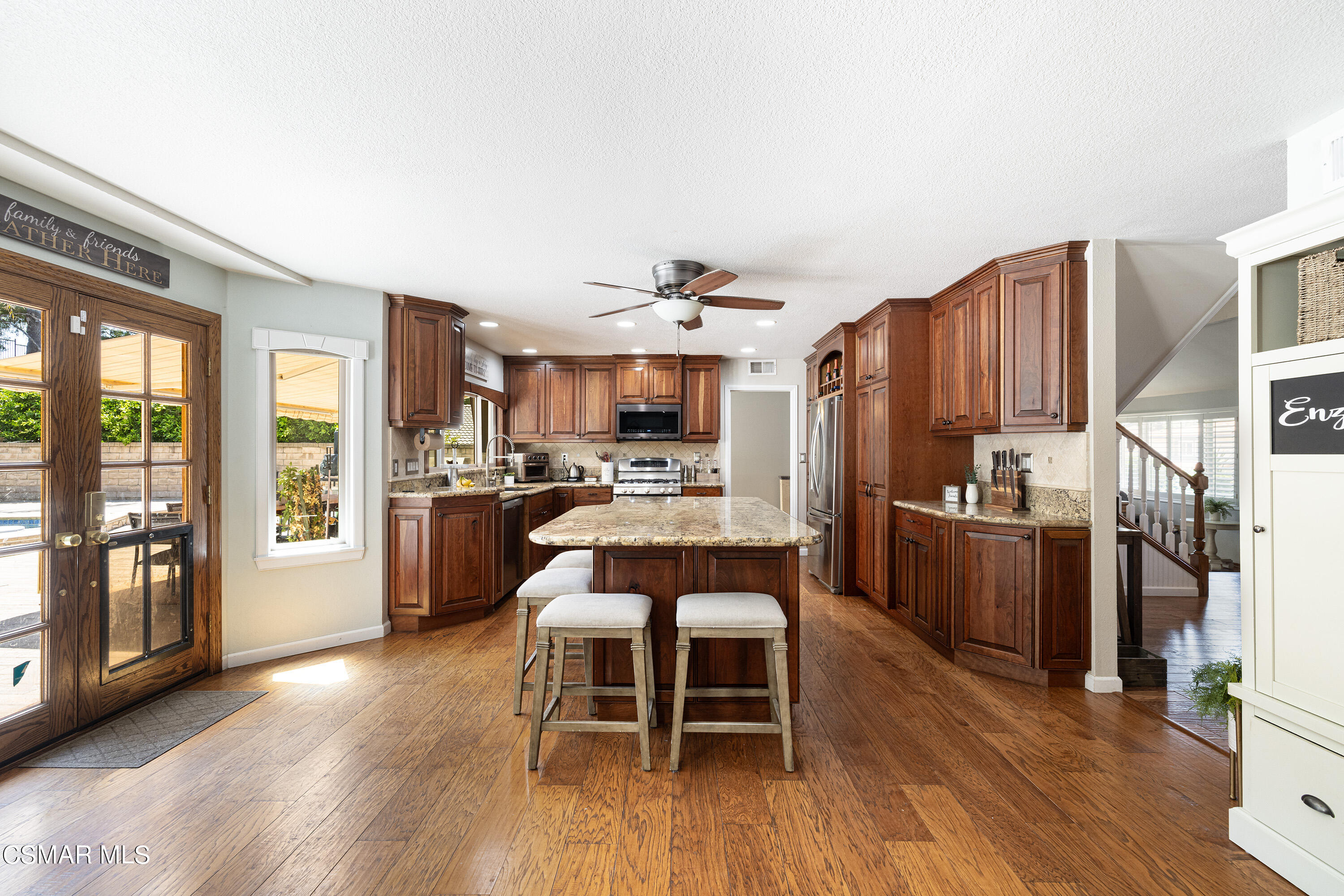 5620 Shoshone Street Simi Valley, CA 93063 - Photo 13 of 37 Shoshone9 (1)