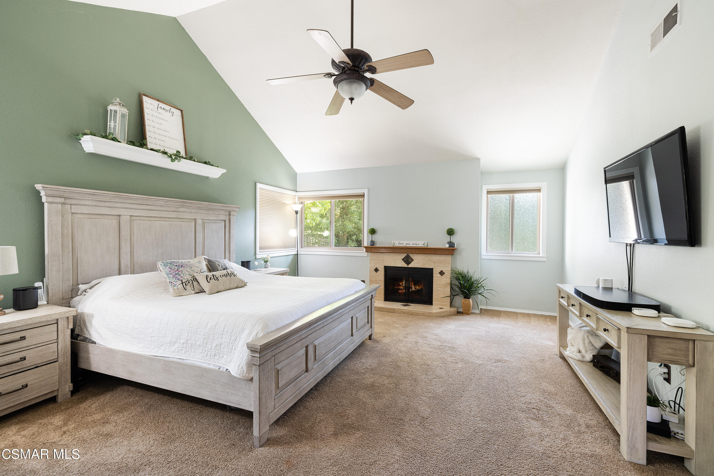 5620 Shoshone Street Simi Valley, CA 93063 - Photo 17 of 37 Shoshone14 (1)