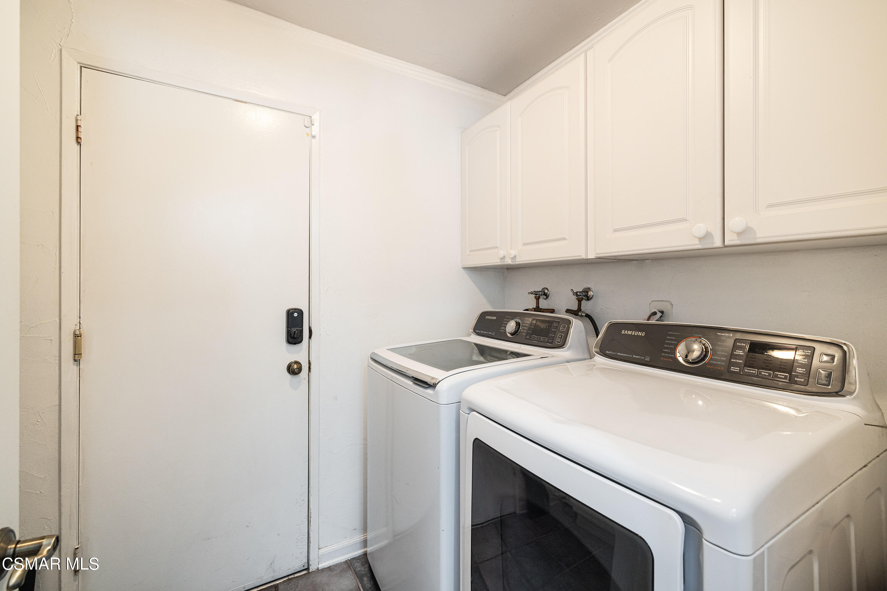 5620 Shoshone Street Simi Valley, CA 93063 - Photo 24 of 37 Shoshone21 (1)