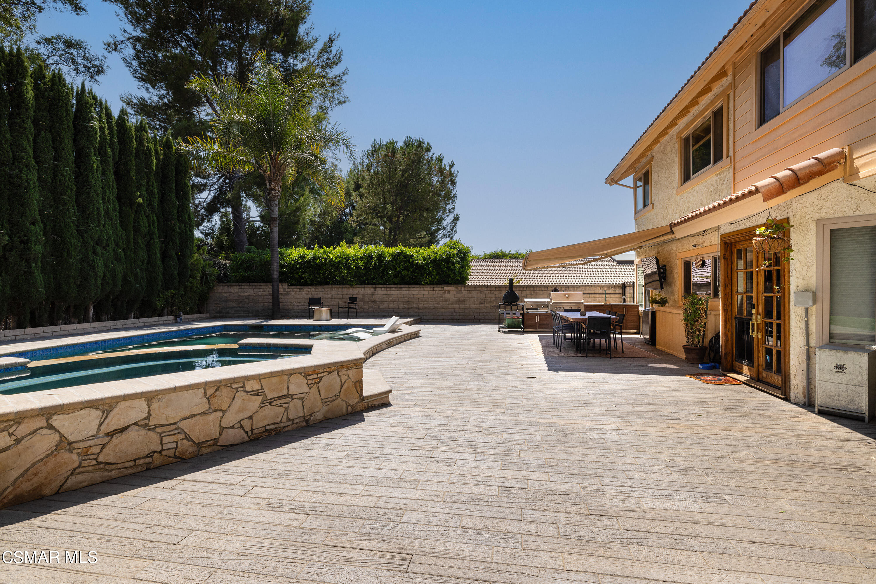 5620 Shoshone Street Simi Valley, CA 93063 - Photo 29 of 37 Shoshone27