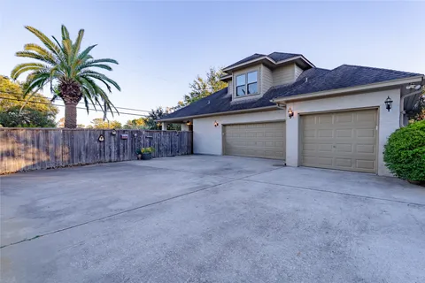 $875,000 | 15307 Hunter's Bend Drive, Tomball, TX 77377