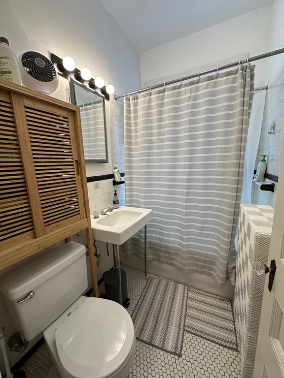 2 Inman Street, Unit 8 Cambridge, MA 02139 - Photo 8 of 10