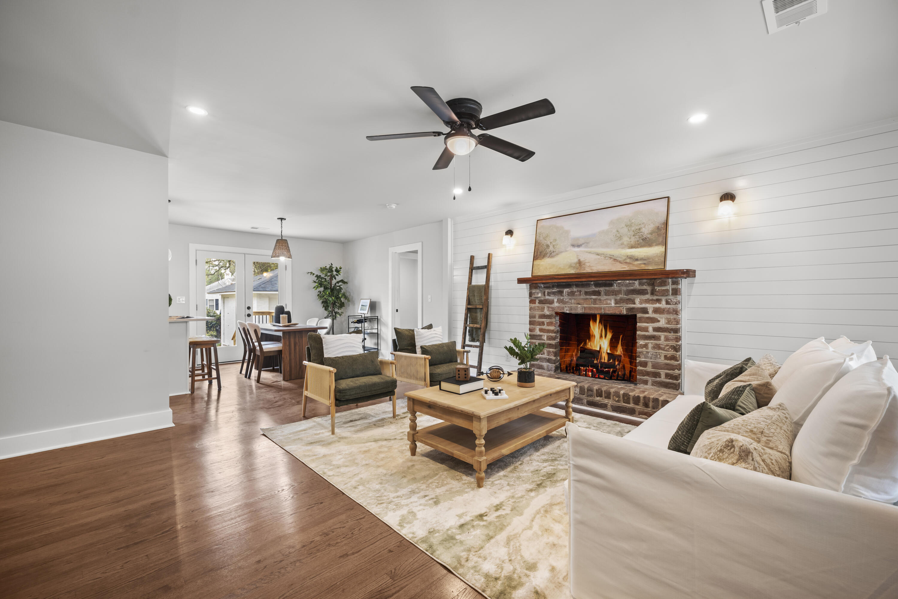 113 County Rd S-18-342 Summerville, SC 29483 - Photo 3 of 46 P1077123