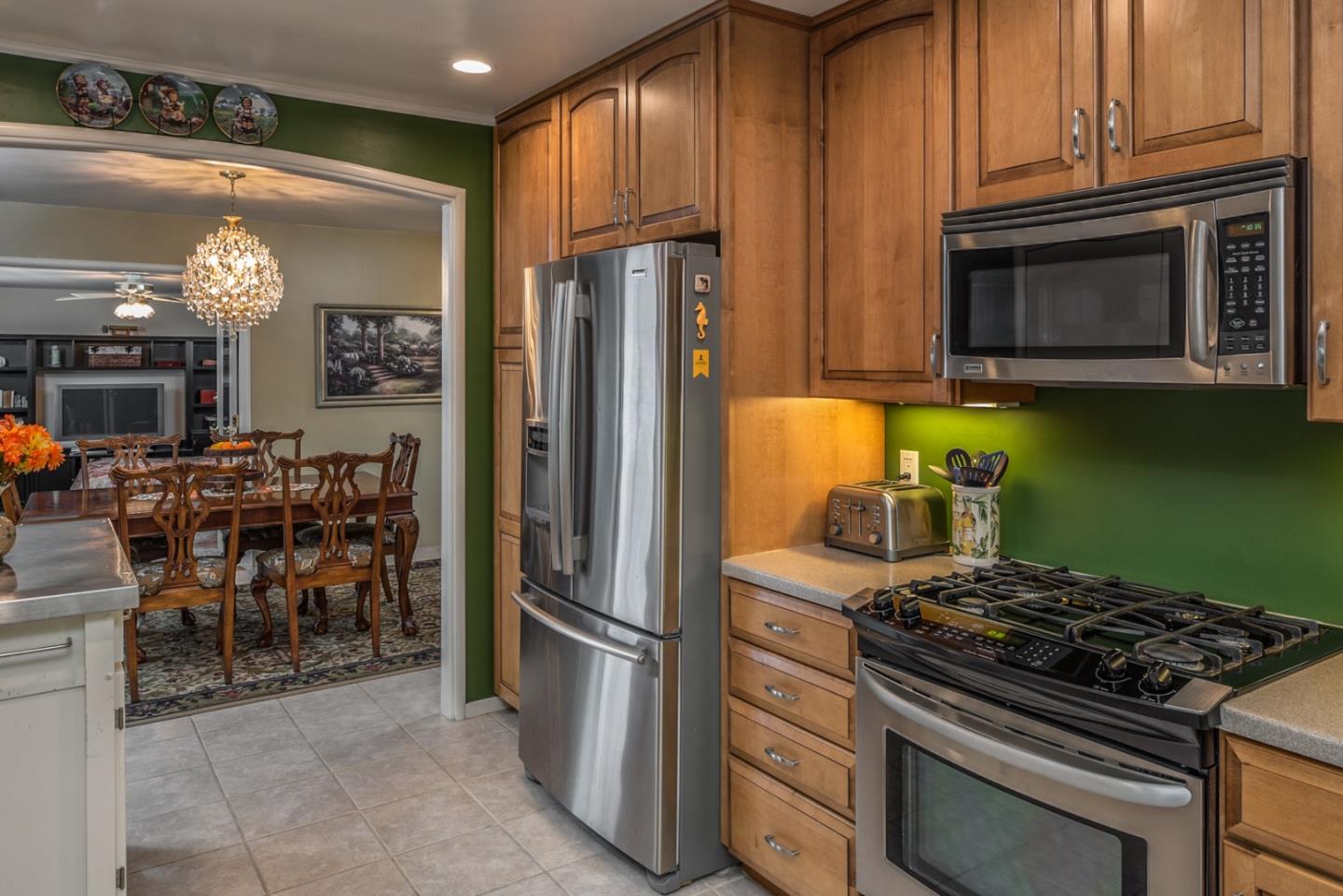 909 Vía Verde Del Rey Oaks, CA 93940 - Photo 4 of 13 Gallery Image 4