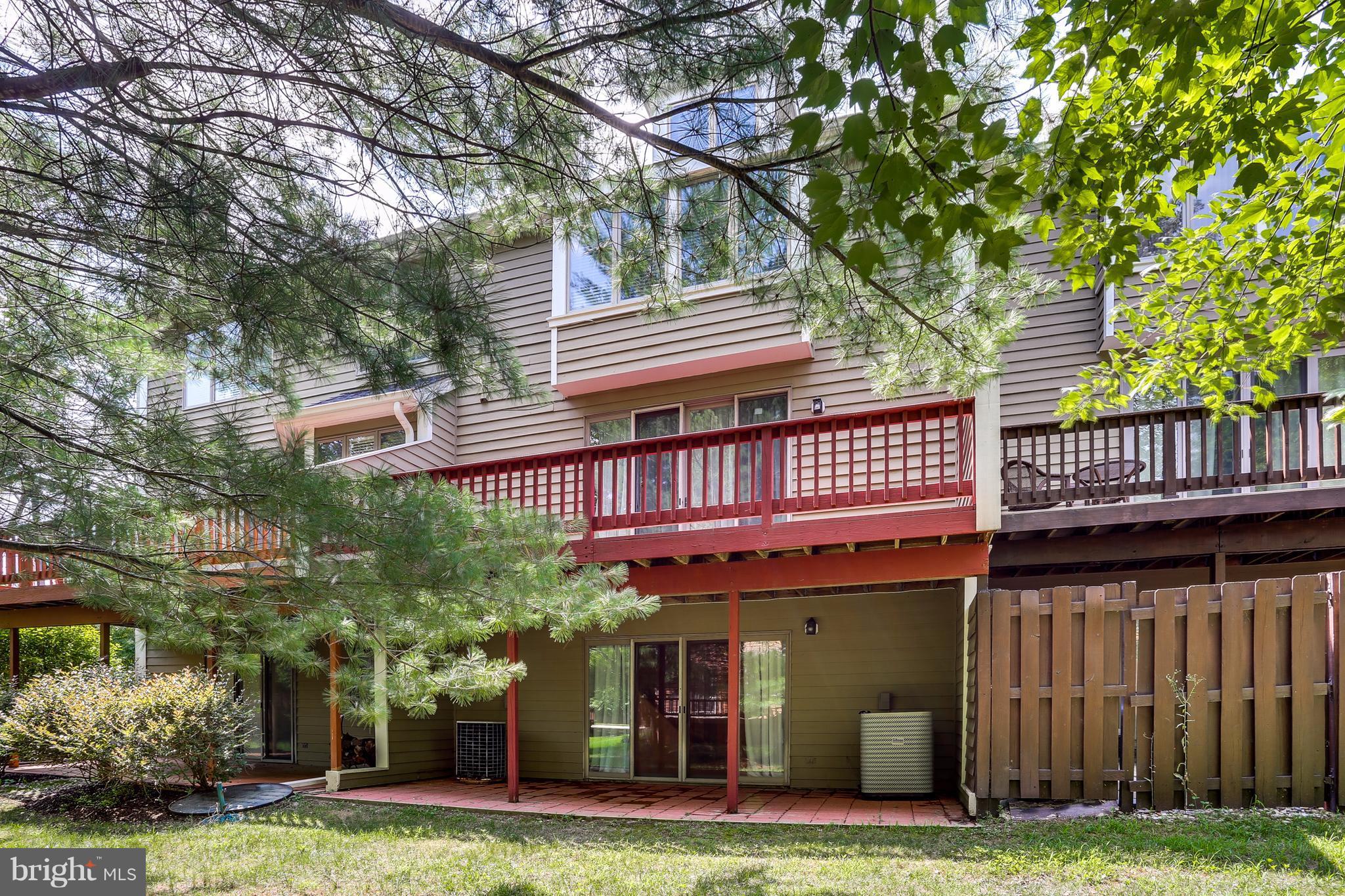 5217 Columbia Road, Unit 661 Columbia, MD 21044 - Photo 28 of 28 Exterior (Rear)-flat backyard