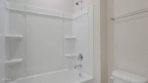 $2,250 | 10749 Chapelwood Drive, Gulfport, MS 39503