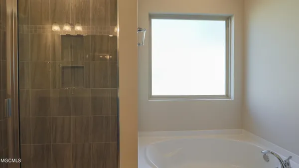 $2,250 | 10749 Chapelwood Drive, Gulfport, MS 39503