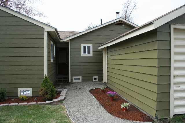 28 North 8th Street Cheney, WA 99004 - Photo 6 of 8
