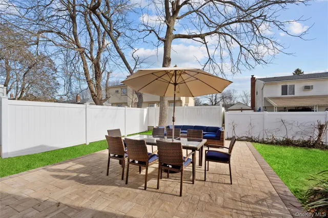 a view of outdoor space yard and patio