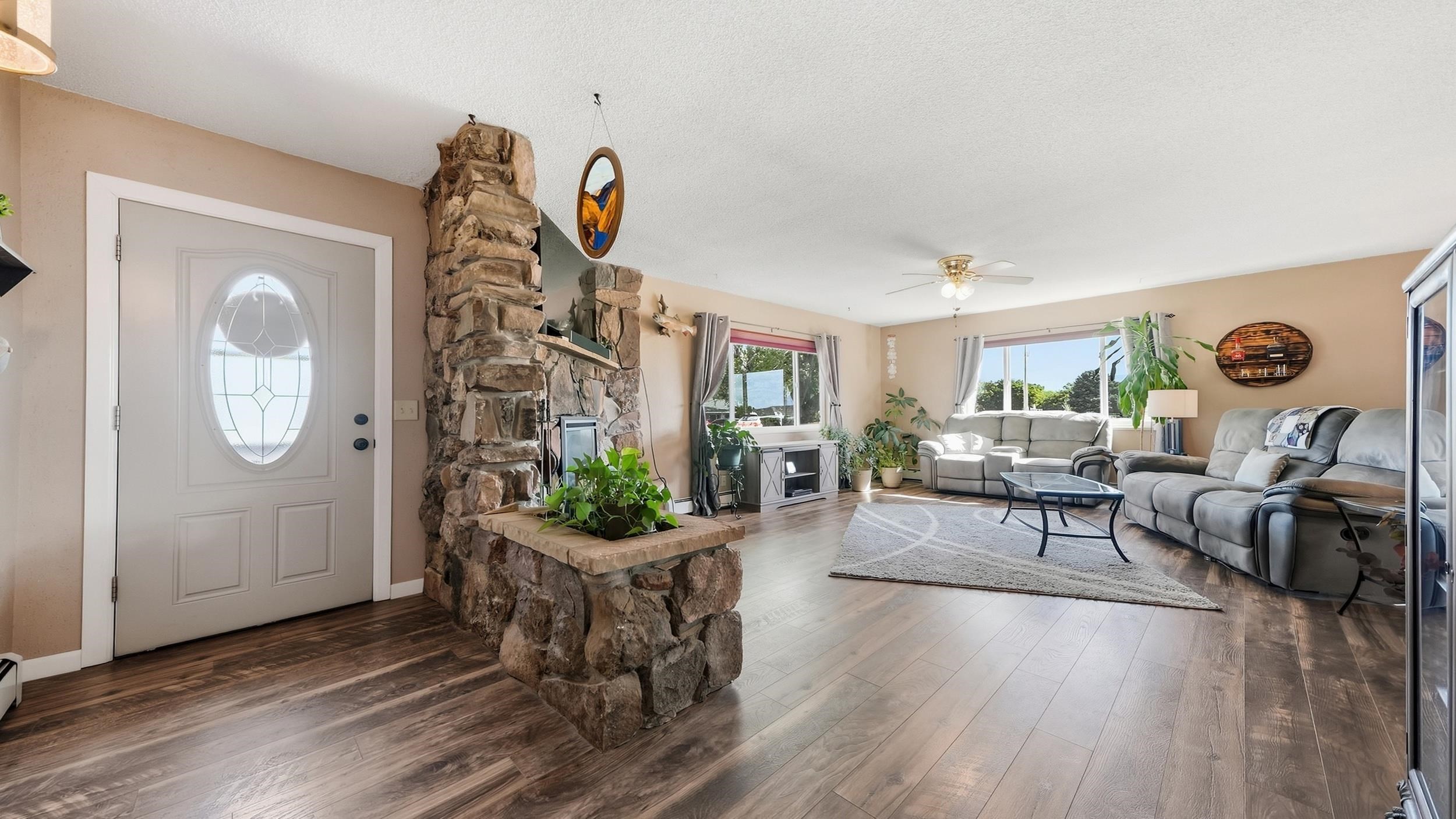 2741 B Road Grand Junction, CO 81503 - Photo 6 of 36 Gallery Image 6