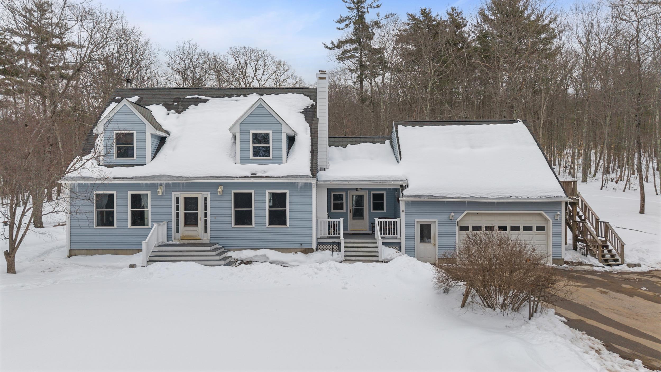 88 Old Town Rd Extension Epsom, NH 03234 - Photo 2 of 53