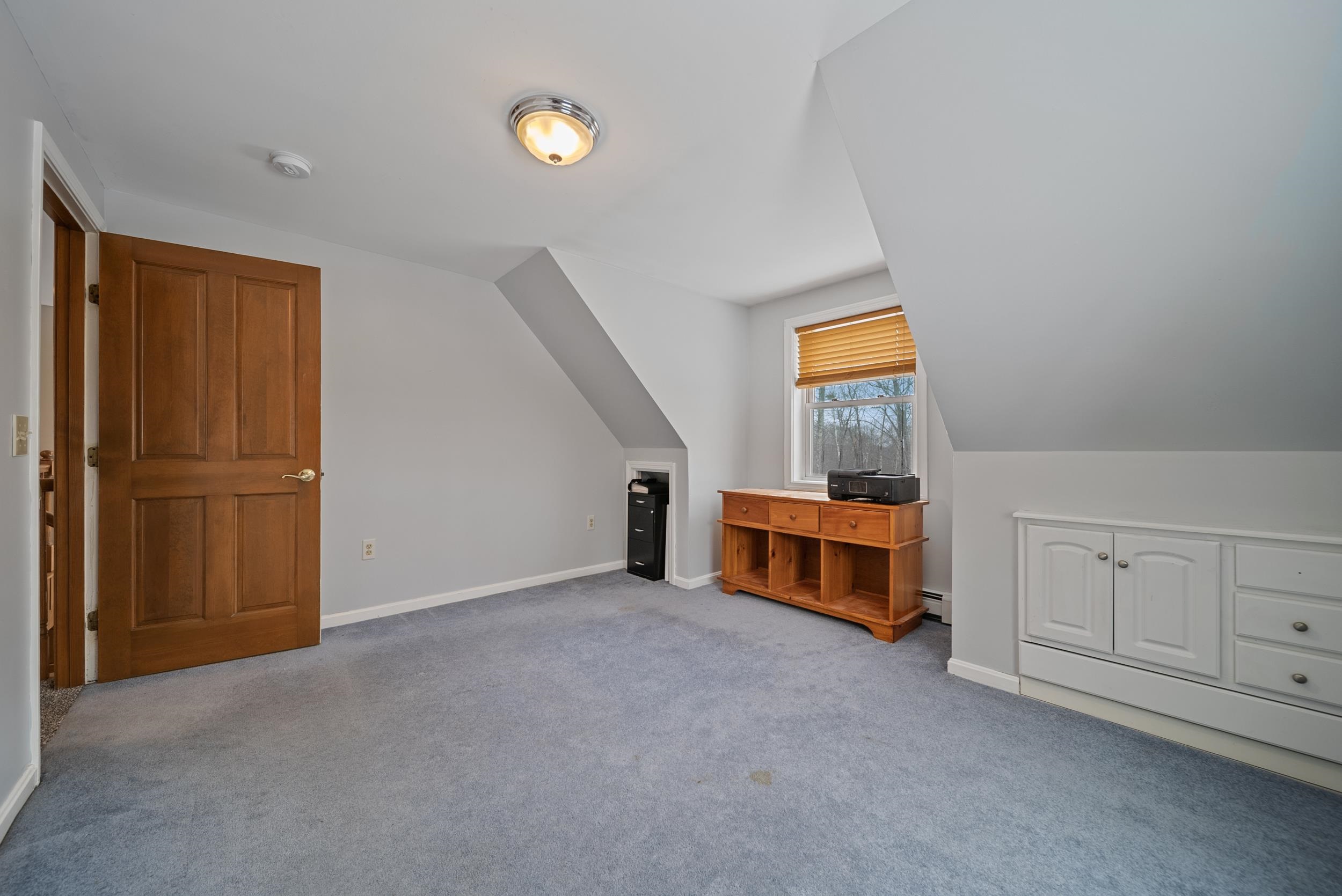 88 Old Town Rd Extension Epsom, NH 03234 - Photo 24 of 53