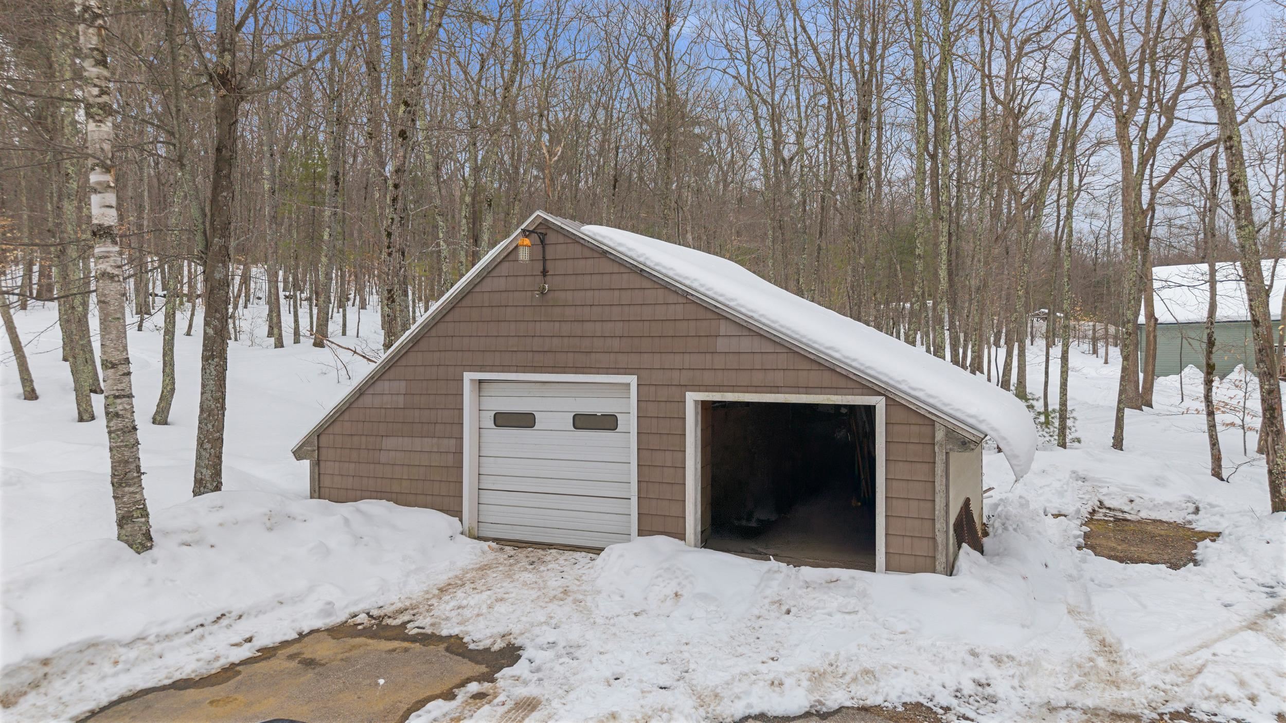 88 Old Town Rd Extension Epsom, NH 03234 - Photo 39 of 53