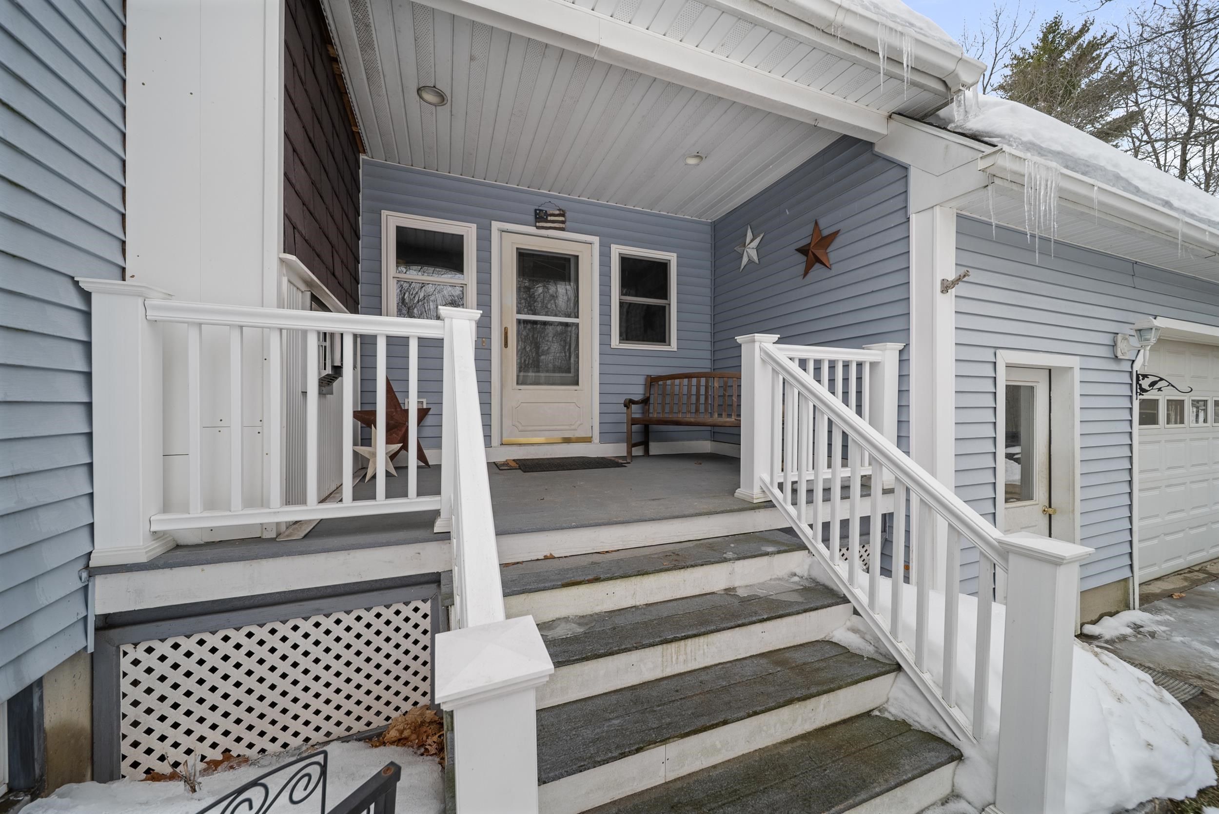 88 Old Town Rd Extension Epsom, NH 03234 - Photo 4 of 53