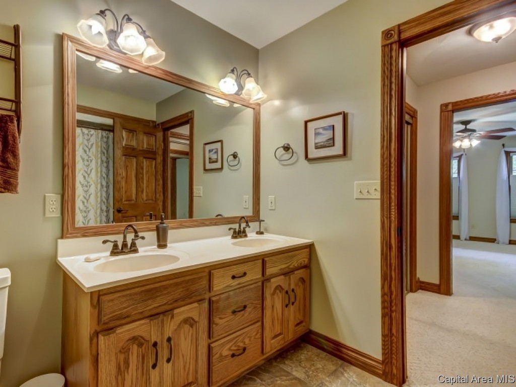 8125 Hunt Road Springfield, IL 62712 - Photo 24 of 27
